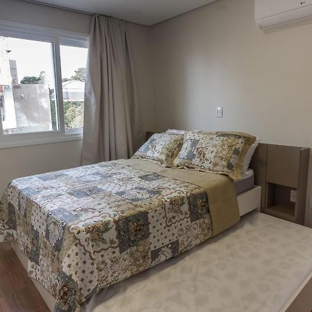 Dallas Apartamentos Na Via Gastronomica-Estacionamento-Amplos E Equipados-Wifi Bento Goncalves Luaran gambar