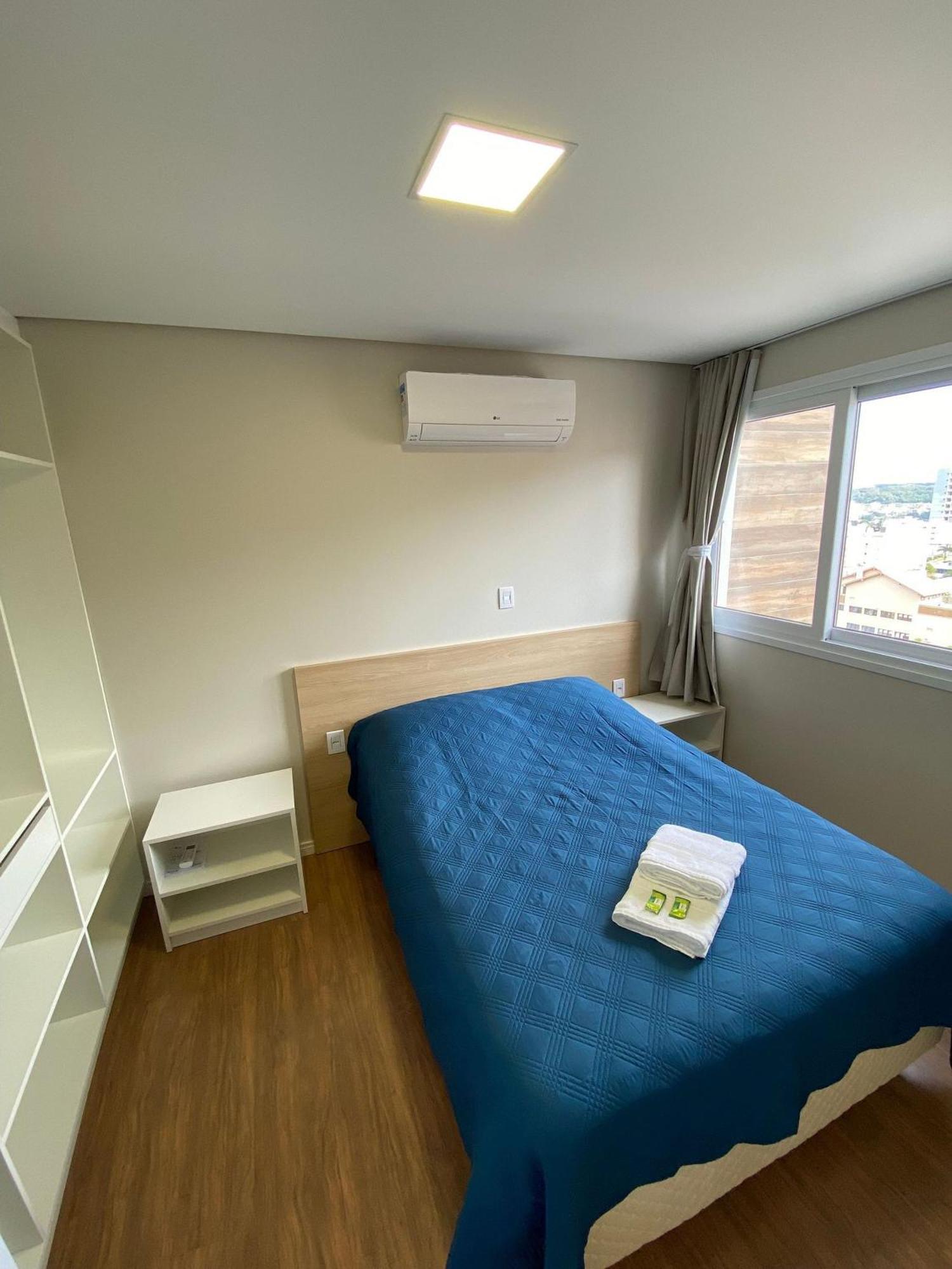 Dallas Apartamentos Na Via Gastronomica-Estacionamento-Amplos E Equipados-Wifi Bento Goncalves Luaran gambar