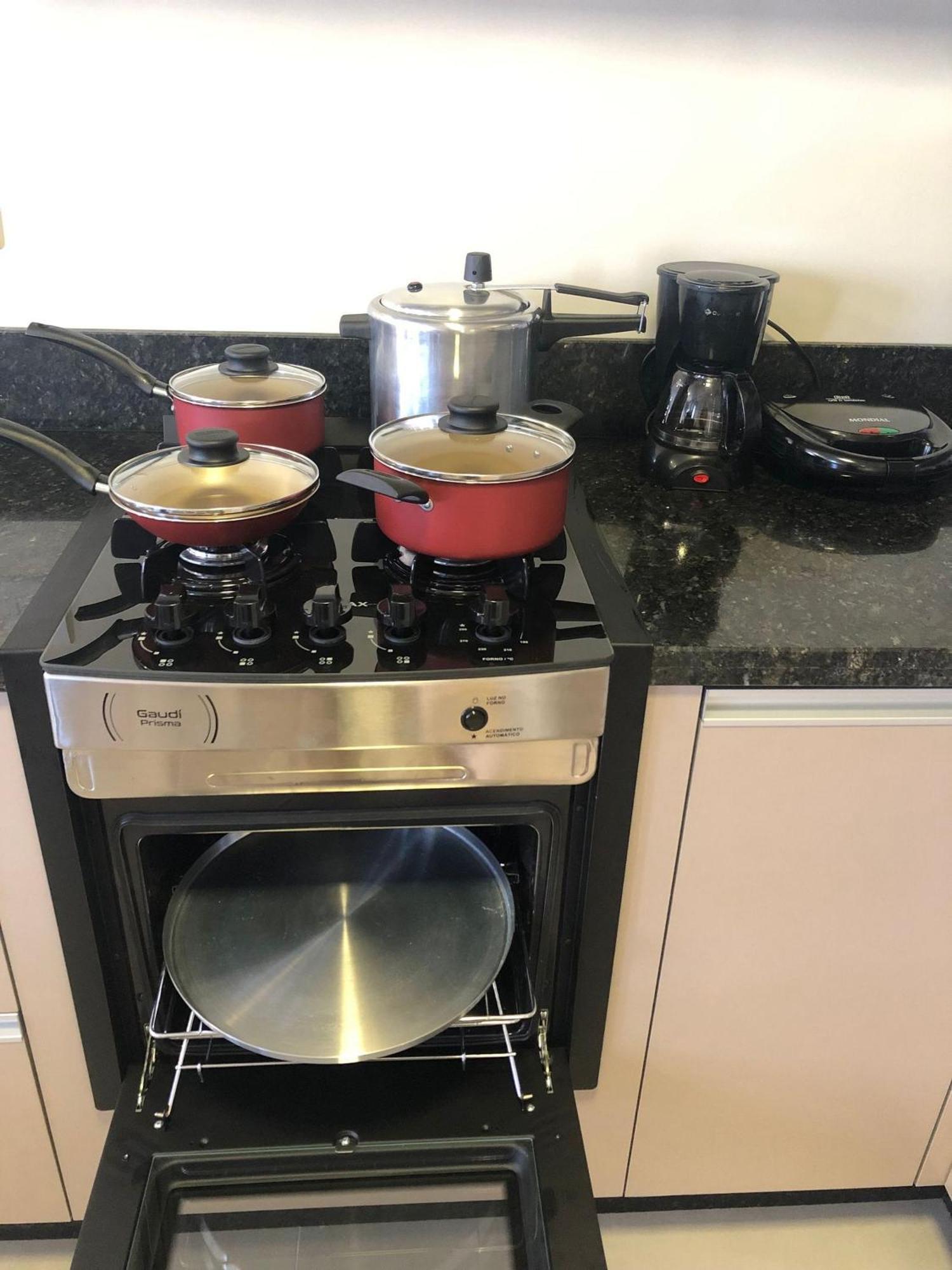 Dallas Apartamentos Na Via Gastronomica-Estacionamento-Amplos E Equipados-Wifi Bento Goncalves Luaran gambar