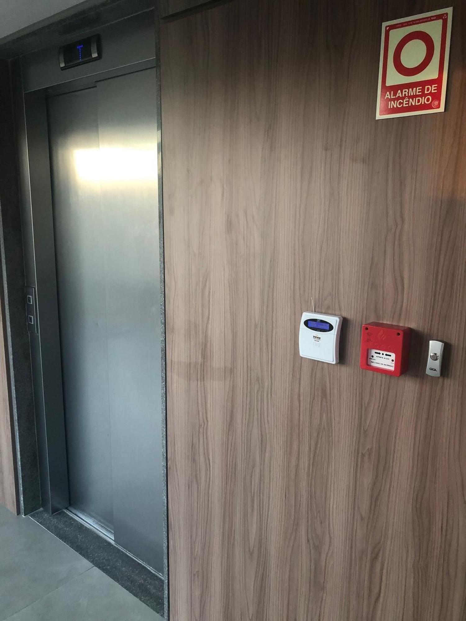 Dallas Apartamentos Na Via Gastronomica-Estacionamento-Amplos E Equipados-Wifi Bento Goncalves Luaran gambar