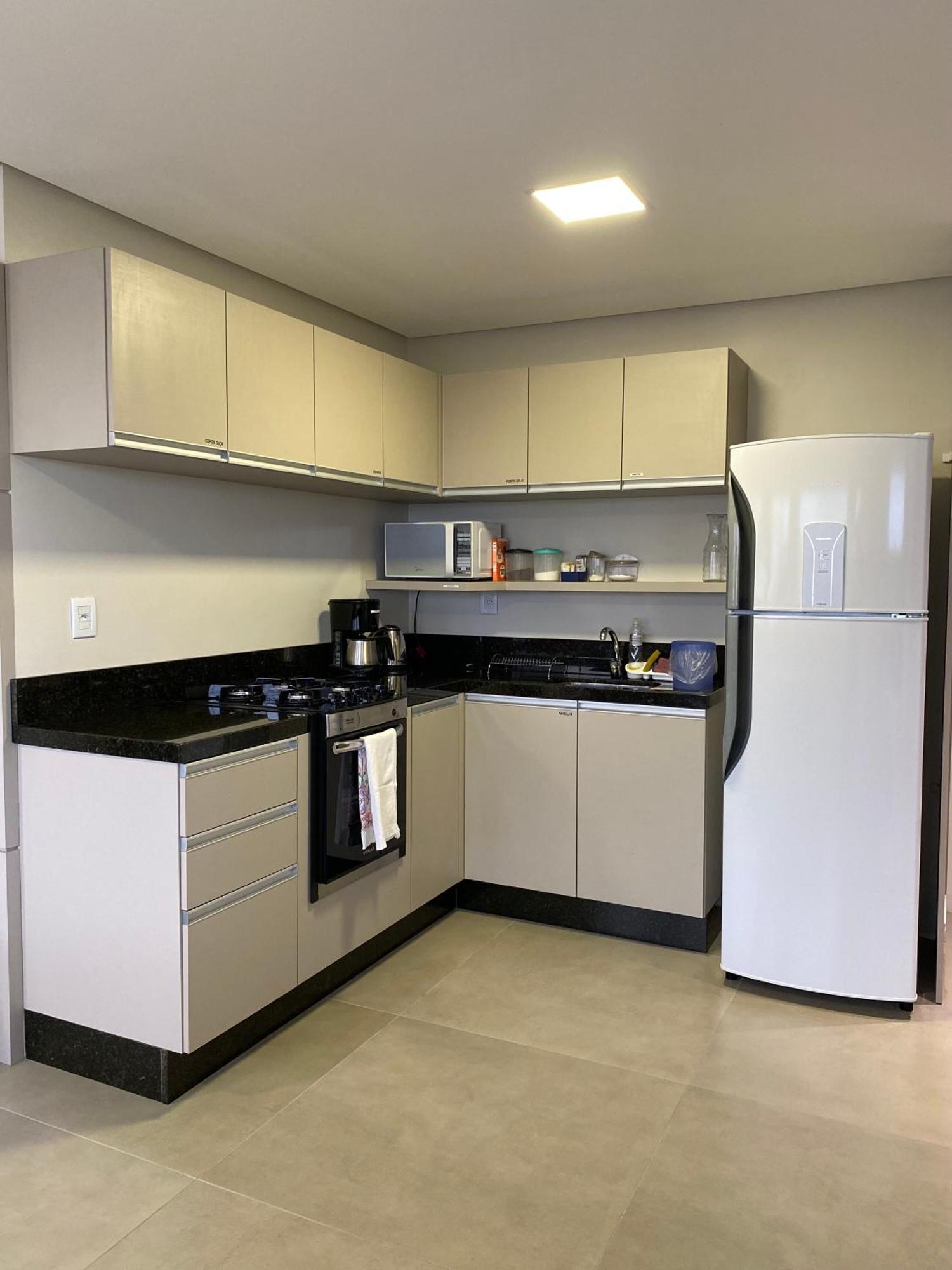 Dallas Apartamentos Na Via Gastronomica-Estacionamento-Amplos E Equipados-Wifi Bento Goncalves Luaran gambar