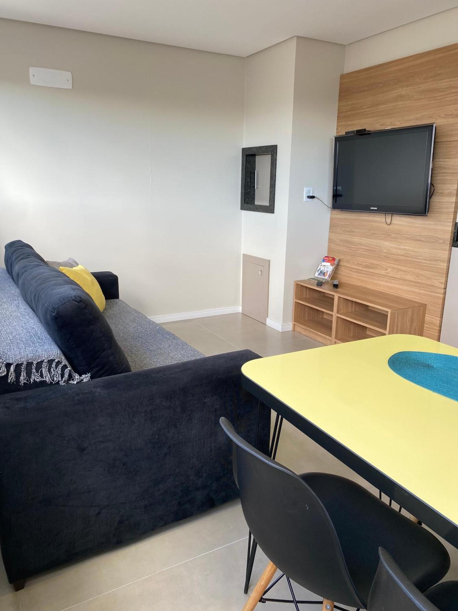 Dallas Apartamentos Na Via Gastronomica-Estacionamento-Amplos E Equipados-Wifi Bento Goncalves Luaran gambar